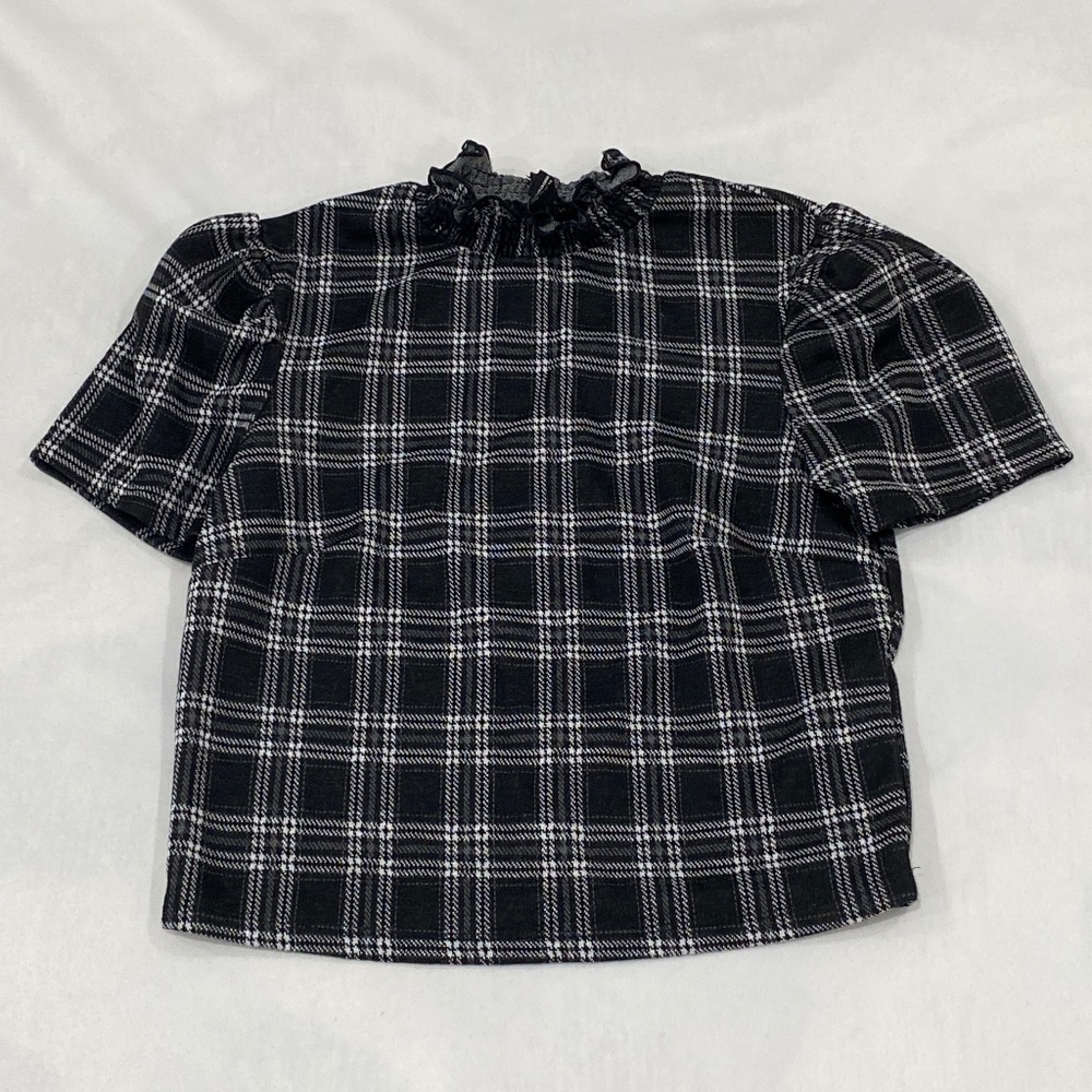 F21 Mock Neck Plaid Top